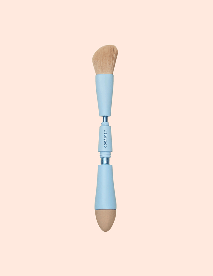 Multi-Tasker 4-in-1 Makeup Brush