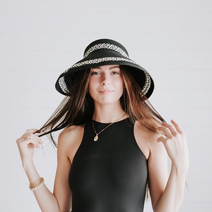 Roll-up Sun Visor in Black
